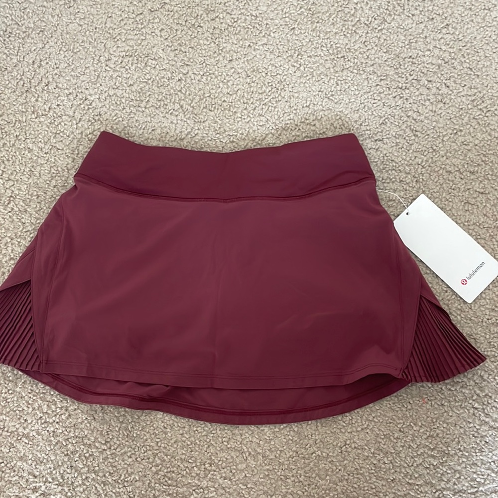 Lululemon Play off the pleats skirt